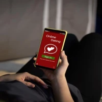 Online Dating & Catfishing 0